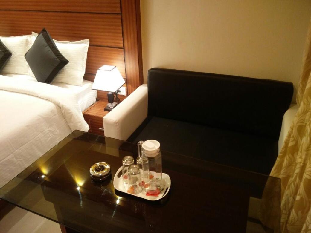 Hotel Spark Residency Chennai Exterior foto